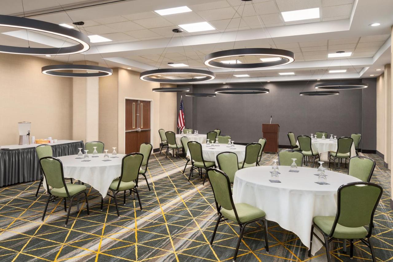 Holiday Inn Florence By Ihg Ngoại thất bức ảnh
